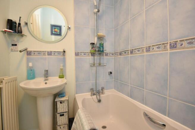 Photo 10