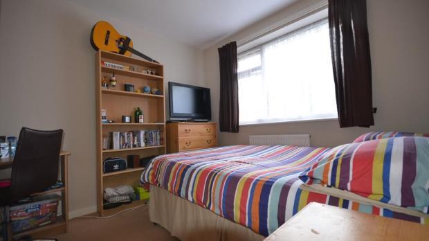 Bed 3