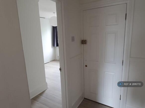 Hallway, Front Door (Rhs)
