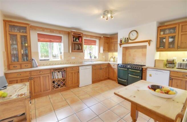 Kitchen/Breakfast Ro