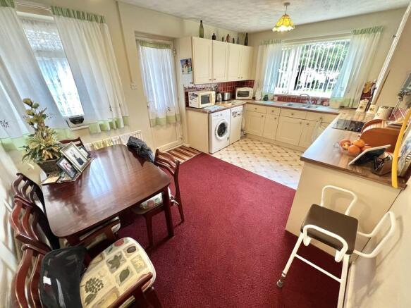 Kitchen / Diner