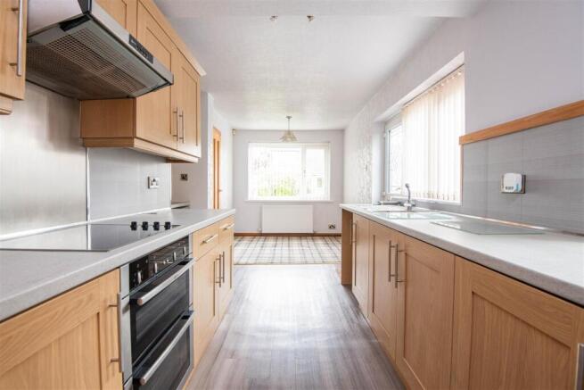 Kitchen / Dining