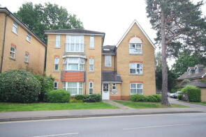 Flat 4, 64 66 Pembroke Court, Oriental Road, Woking GU22 7BD