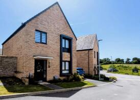 19, Bal Road, Callington PL17 7FR