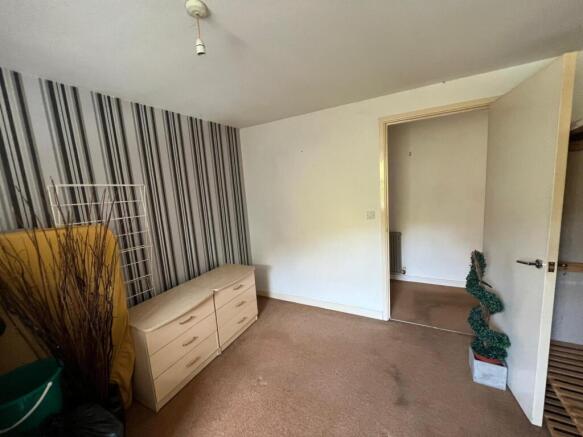 2 bed Flat for sale Image 10