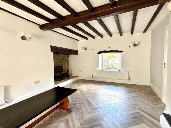 SITTING ROOM 2