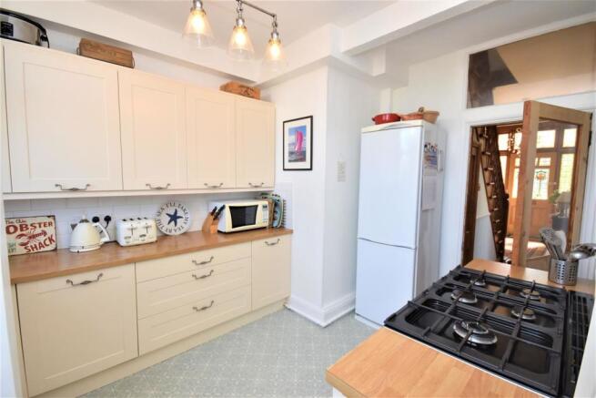 Kitchen..JPG