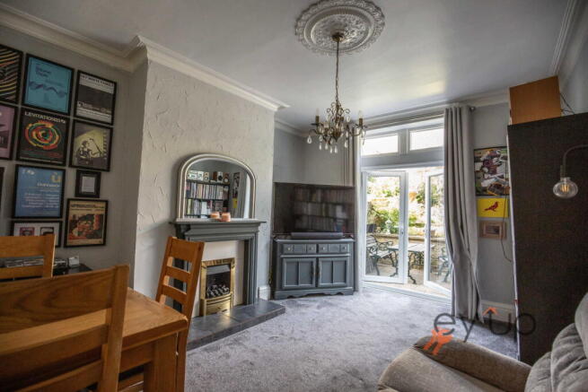 3 bed Semi-Detached for sale Image 10