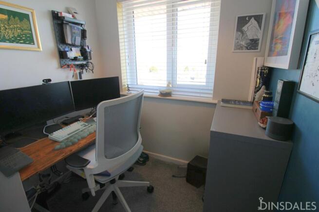 3 bed Semi-Detached for sale Image 8