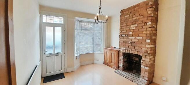 2a4571c8-WhatsApp...