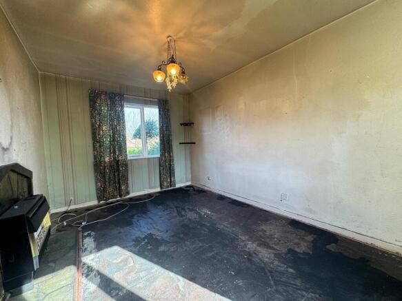 2 bed Semi-Detached for sale Image 4