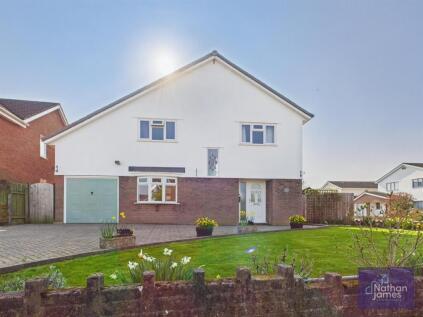 Windsor Drive Magor