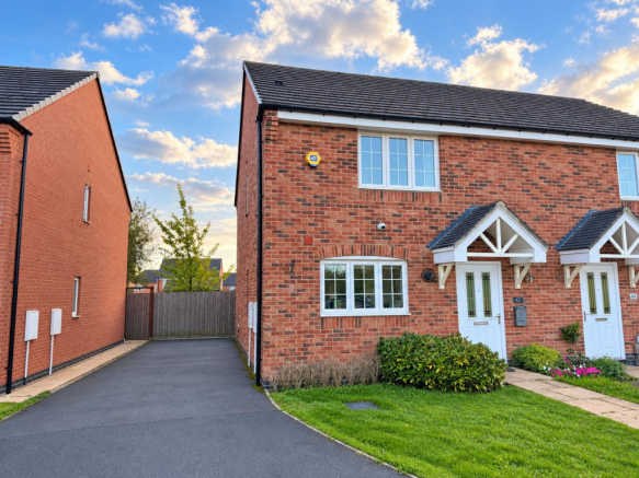 3-bed semi-detached on Skitteridge Wood Road, Derby, £275,000