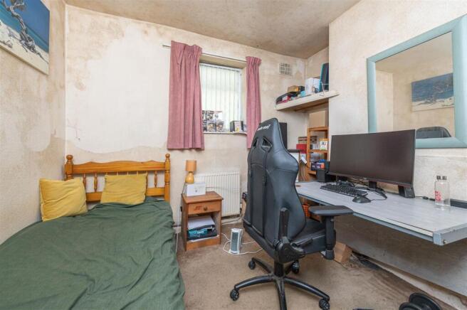4 bed Terraced for sale Image 4