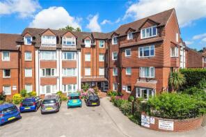26, 52 Lavant Court, Charles Street, Petersfield GU32 3EQ