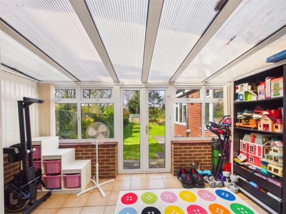 4 bed Detached for sale Image 7