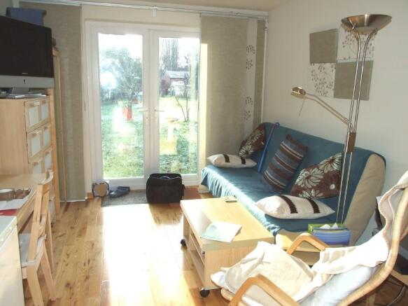Photo 3
