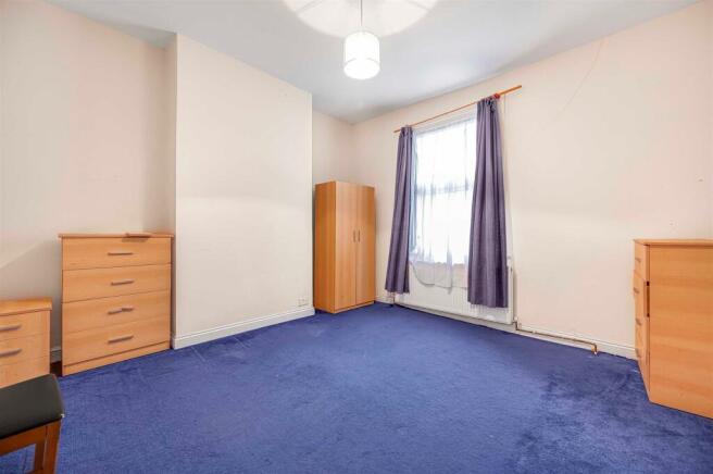 Davies___Davies_57_Victoria_Rd__Finsbury_Park__Lon