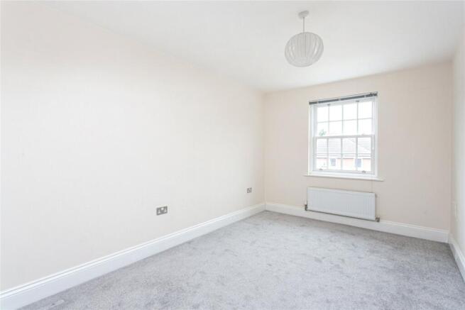 4 bed Terraced for sale Image 9