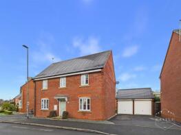 17, Masefield Drive, Leicester LE9 7GS