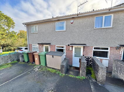 Frewin Gardens, Southway, Plymouth, PL6 6PN