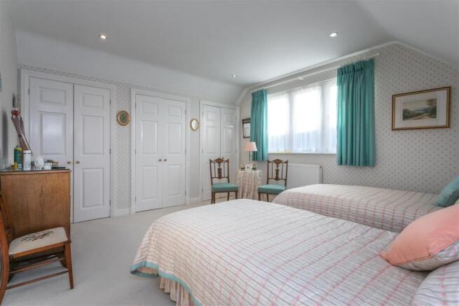BEDROOM 3a.jpg
