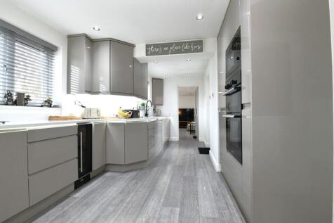 Wycombe Drive, Tyldesley, M29