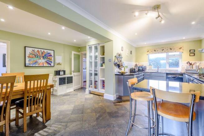 Kitchen/Breakf...