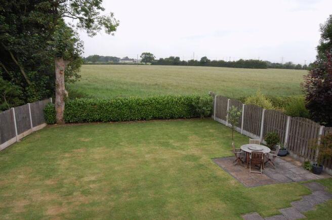 Rear Garden &a...