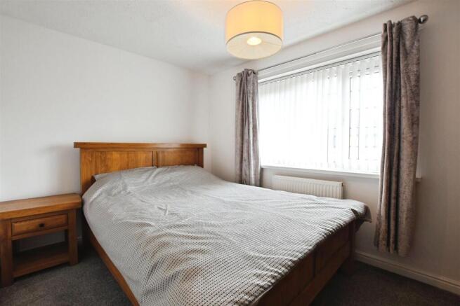 2 bed Semi-Detached for sale Image 4