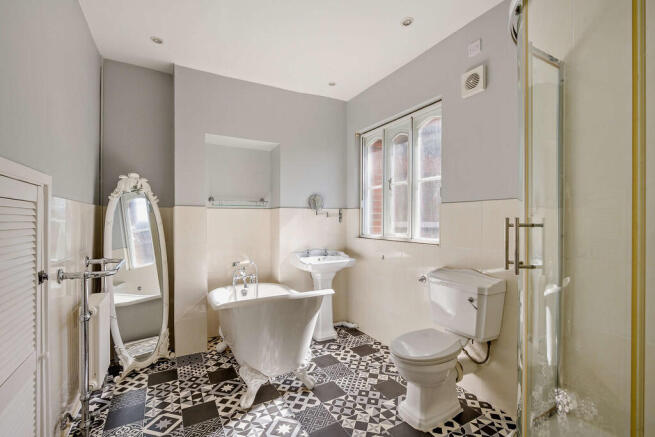 8659306-interior0...