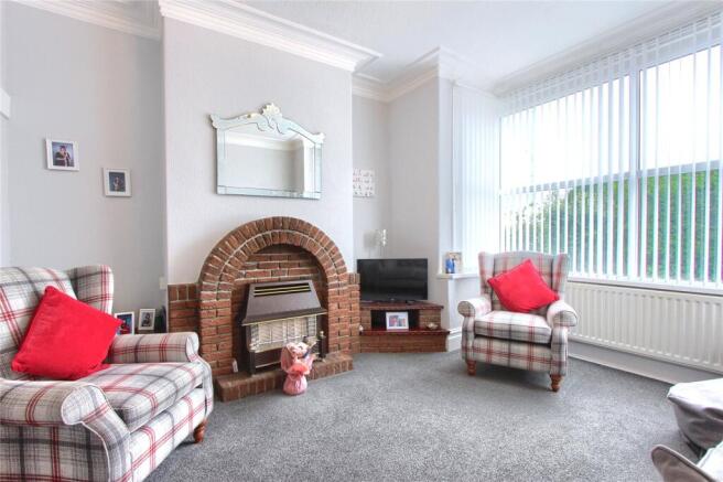 4 bed Semi-Detached for sale Image 4