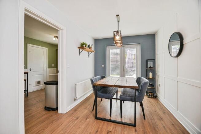 4 bed Detached for sale Image 7