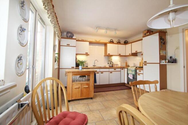 kitchen-8.jpg