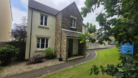 Woodpecker Way, Whitchurch, Tavistock