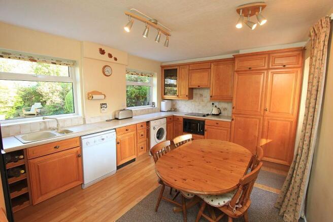 Kitchen/Breakfast Room