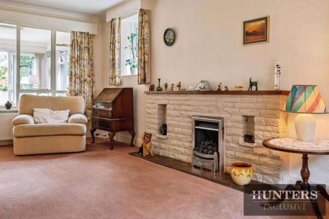 4 bed Detached for sale Image 5