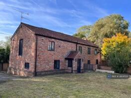The Barn, West Lea House, Trundle Lane, Fishlake, Doncaster DN7 5LL