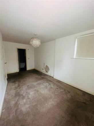 2 bed Apartment for sale Image 9