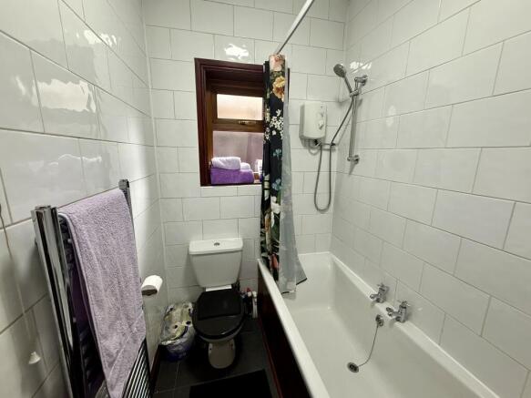 5 bed Terraced for sale Image 8