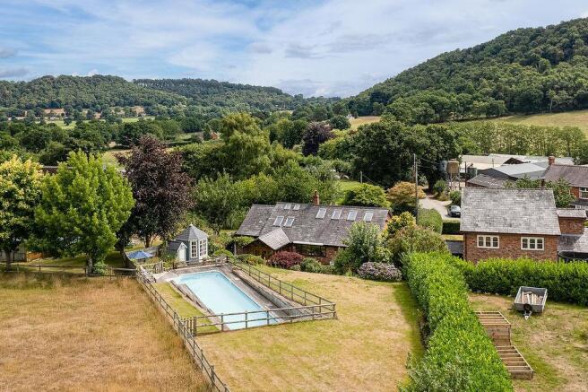 DJI_0770HDR-EditHillView.Resized.jpg