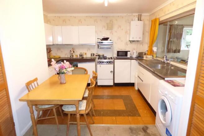 Kitchen/Breakfast Room