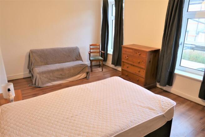Bedroom One (4)