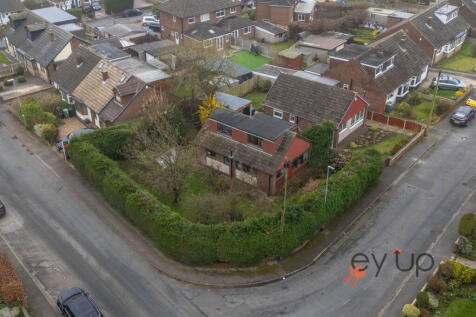 Manor Farm Drive, Soothill, Batley, WF17 6HE