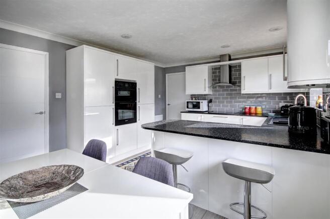 Kitchen and Dining Room 3.jpg