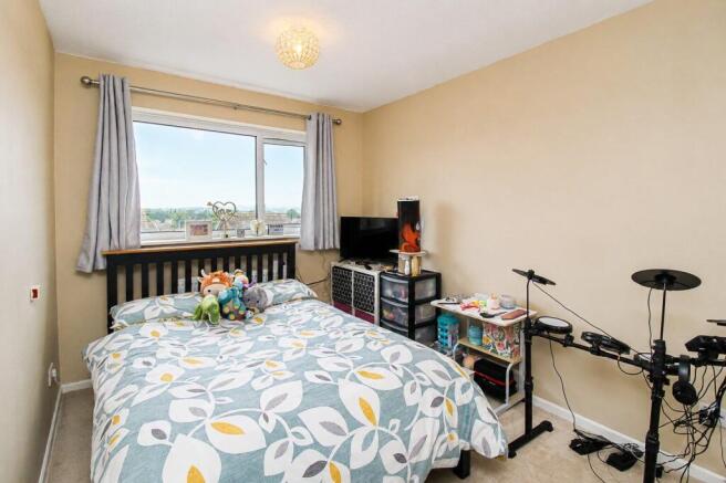 3 bed Town House for sale Image 8