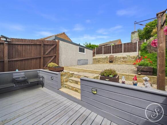 2 bed Semi-Detached Bungalow for sale Image 4