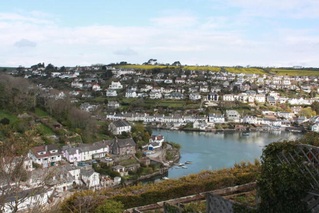 Estuary Views