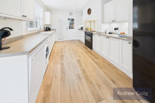 Kitchen/Breakfast Ro
