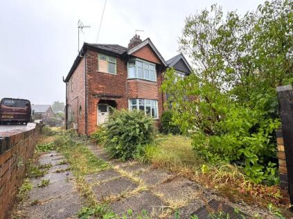 Lyndham Avenue, Stapenhill, Burton-on-Trent, DE15